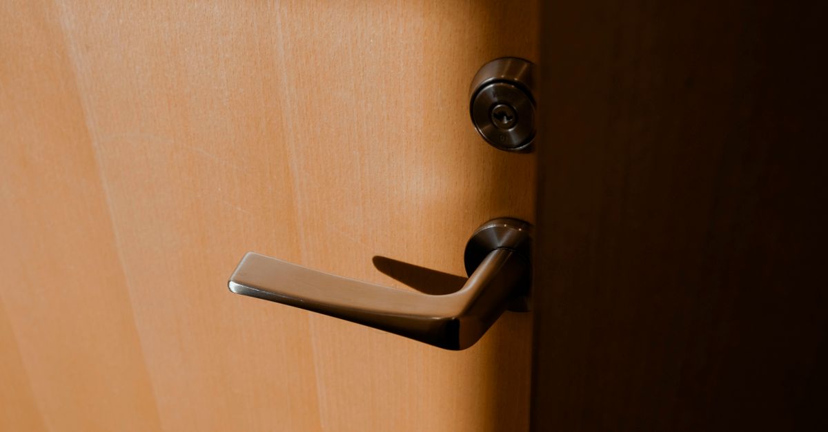 Residential Locksmith service — Rapid Locksmith