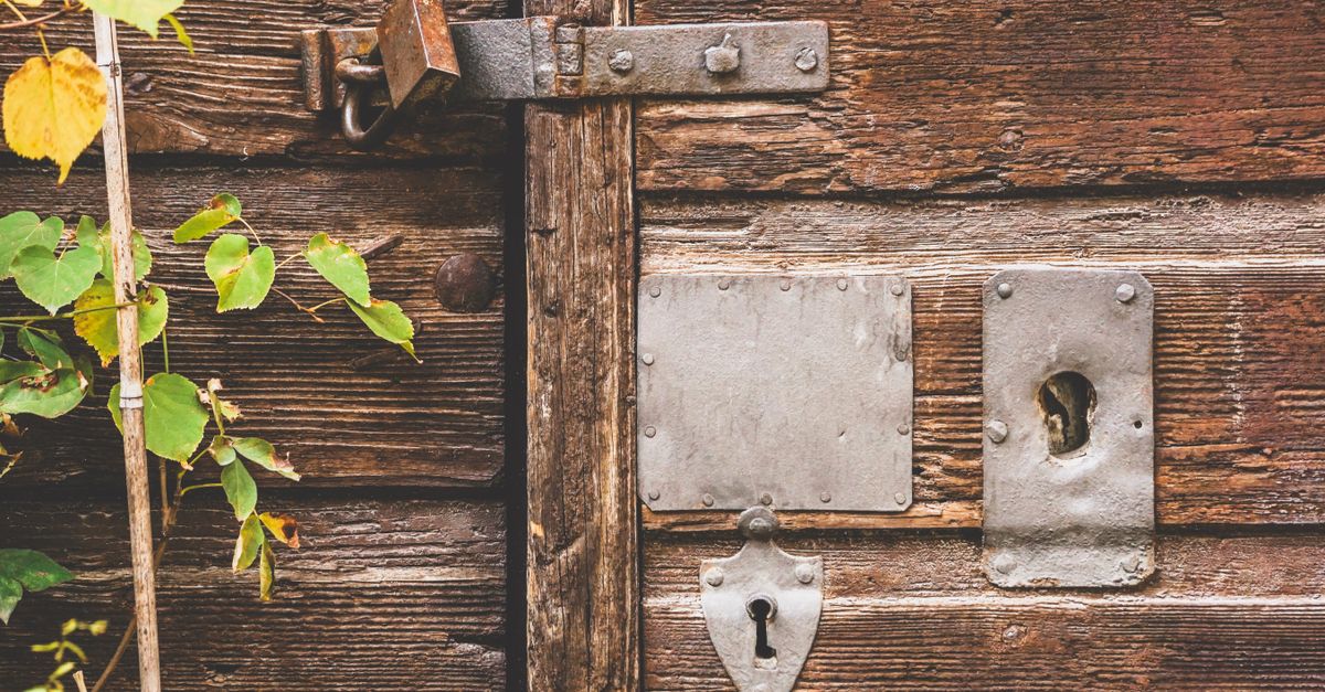front door lock key — Rapid Locksmith