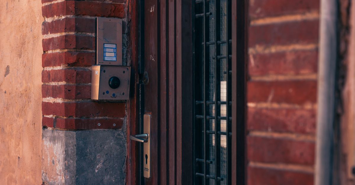 front door lock key — Rapid Locksmith
