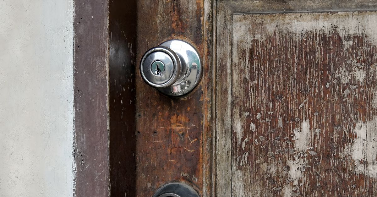 door security hardware — Rapid Locksmith