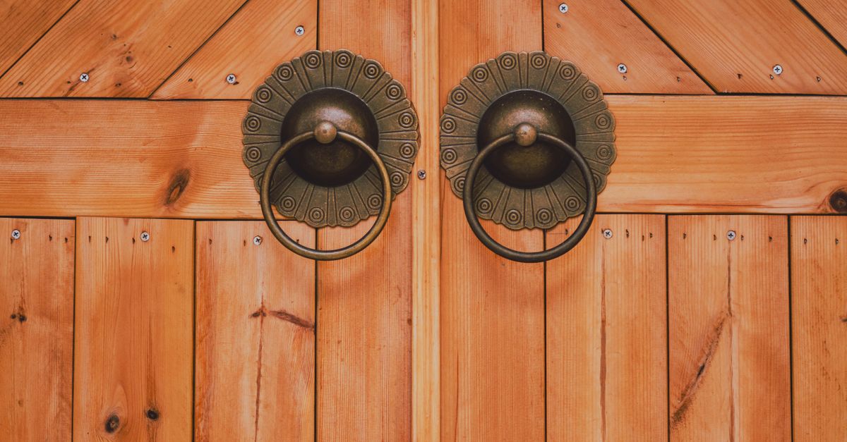 door security hardware — Rapid Locksmith